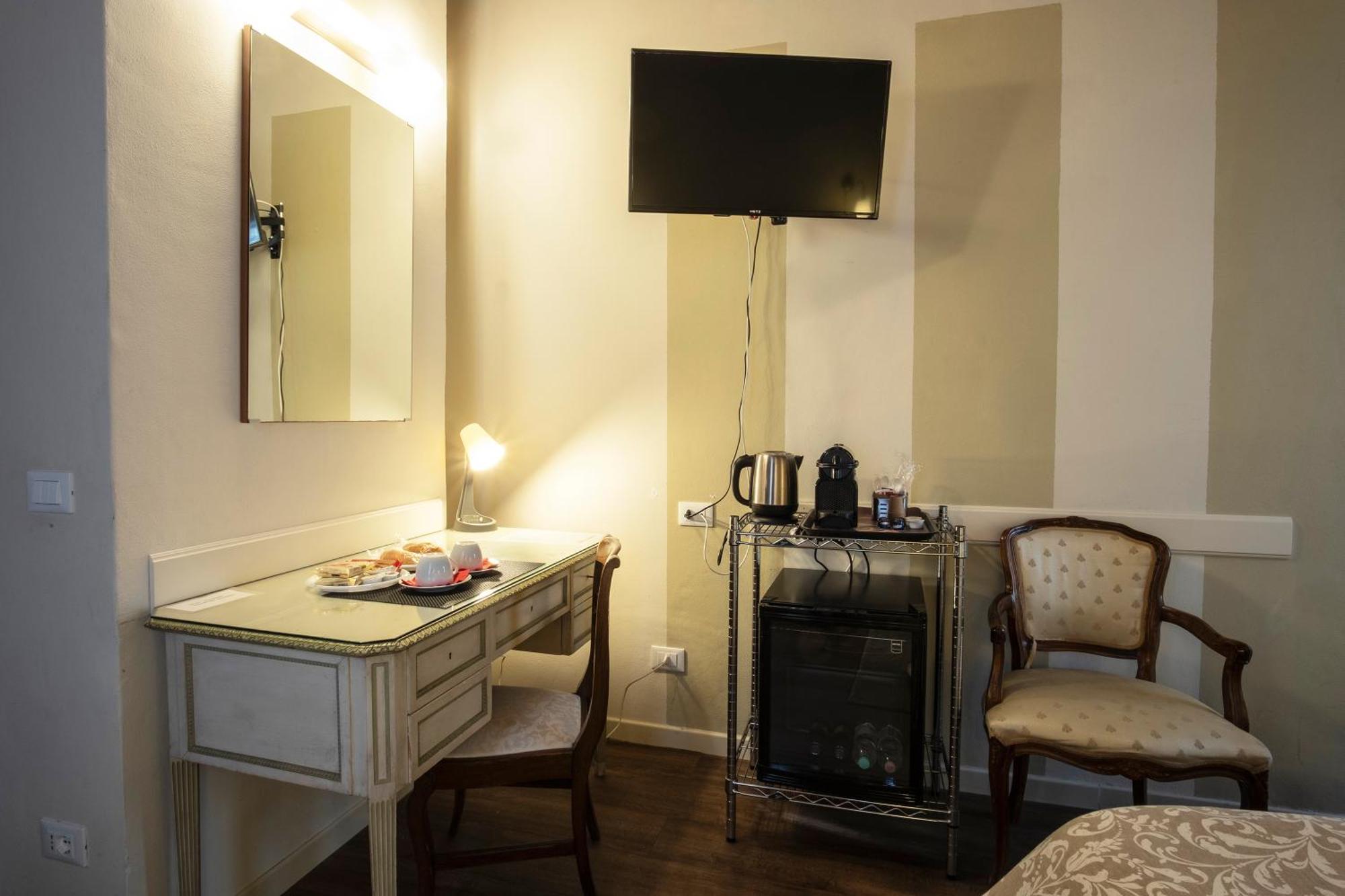 Hotel Il Cortiletto à Plaisance Extérieur photo