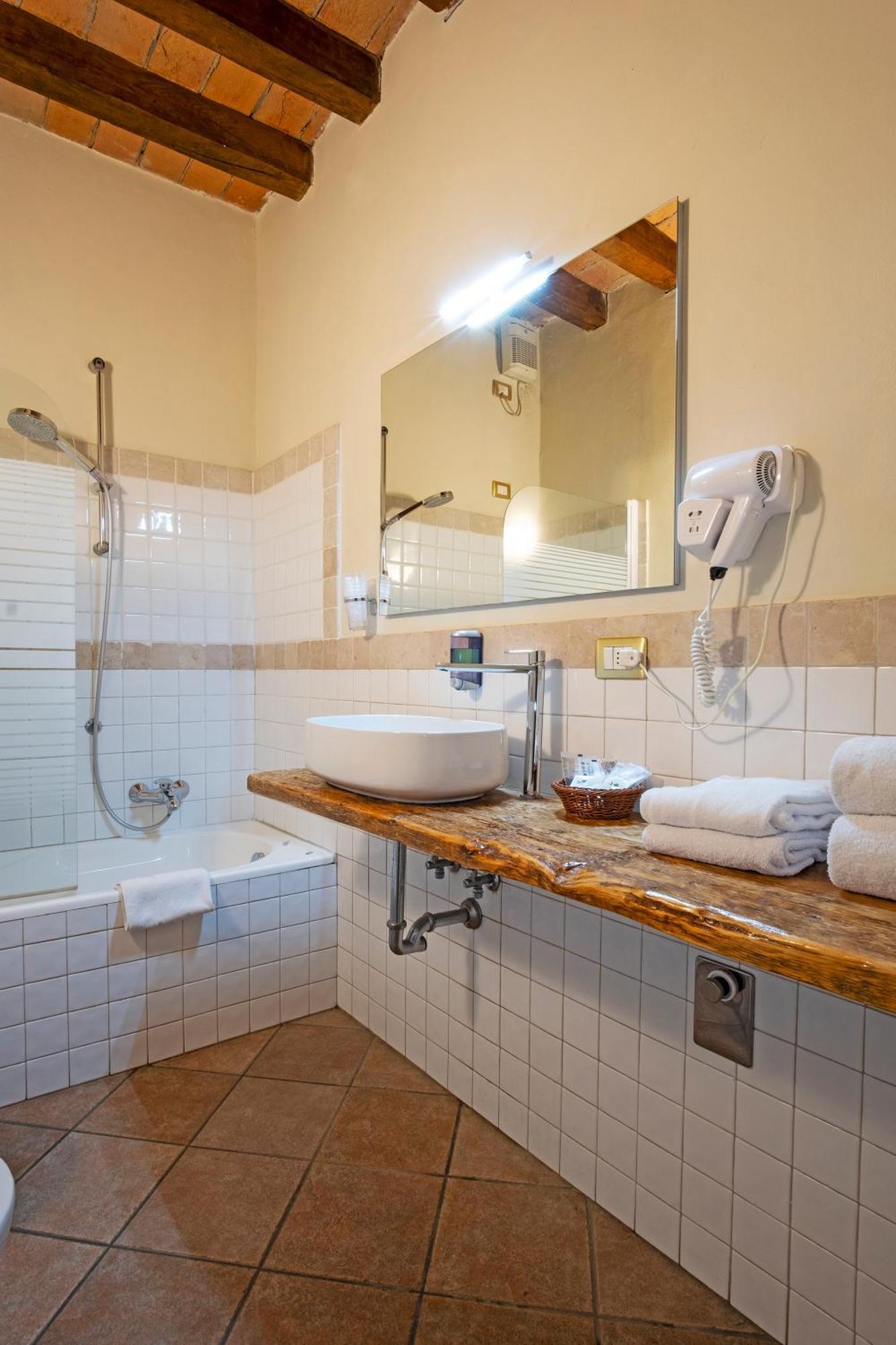 Hotel Il Cortiletto à Plaisance Extérieur photo