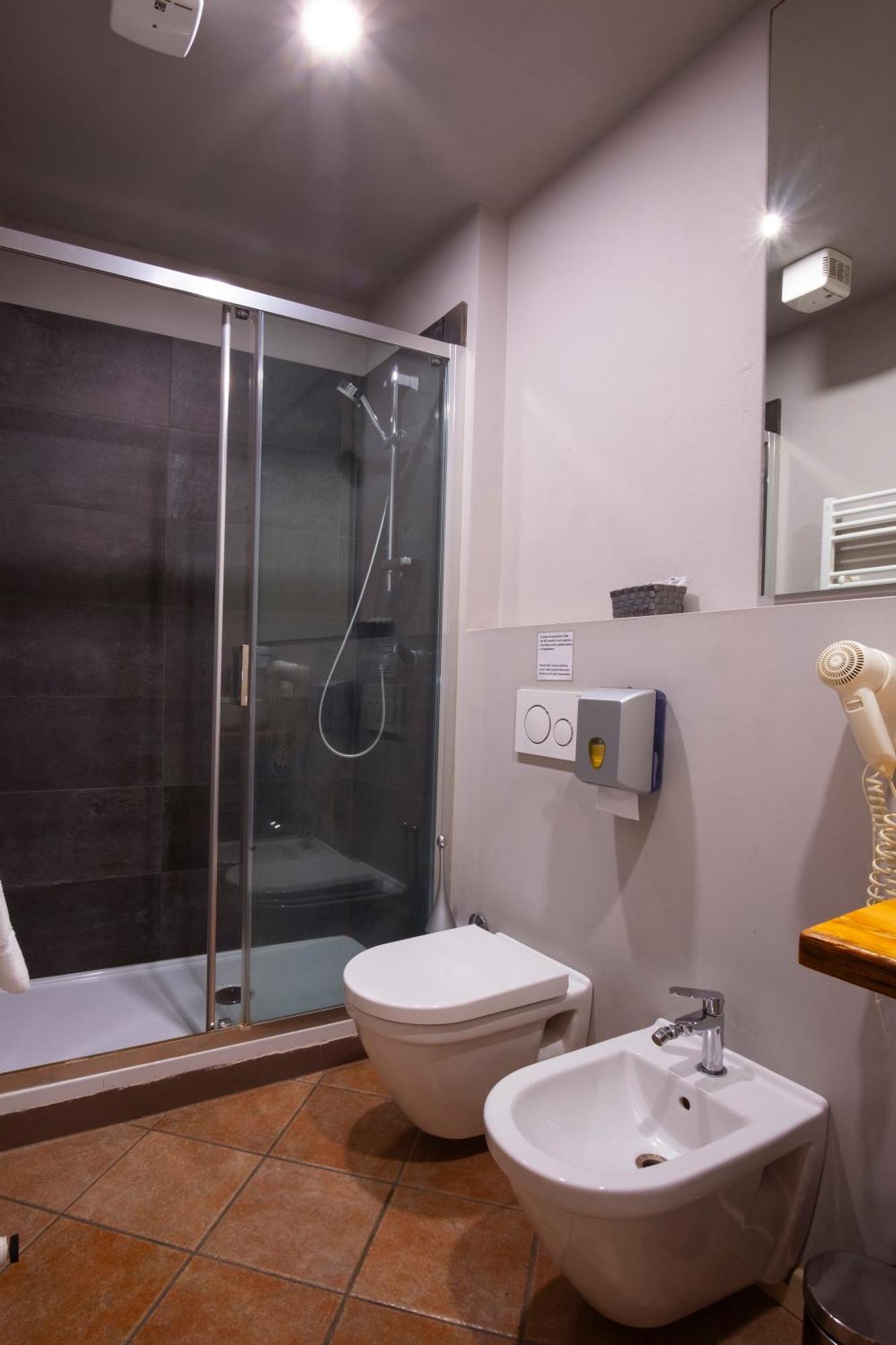 Hotel Il Cortiletto à Plaisance Extérieur photo