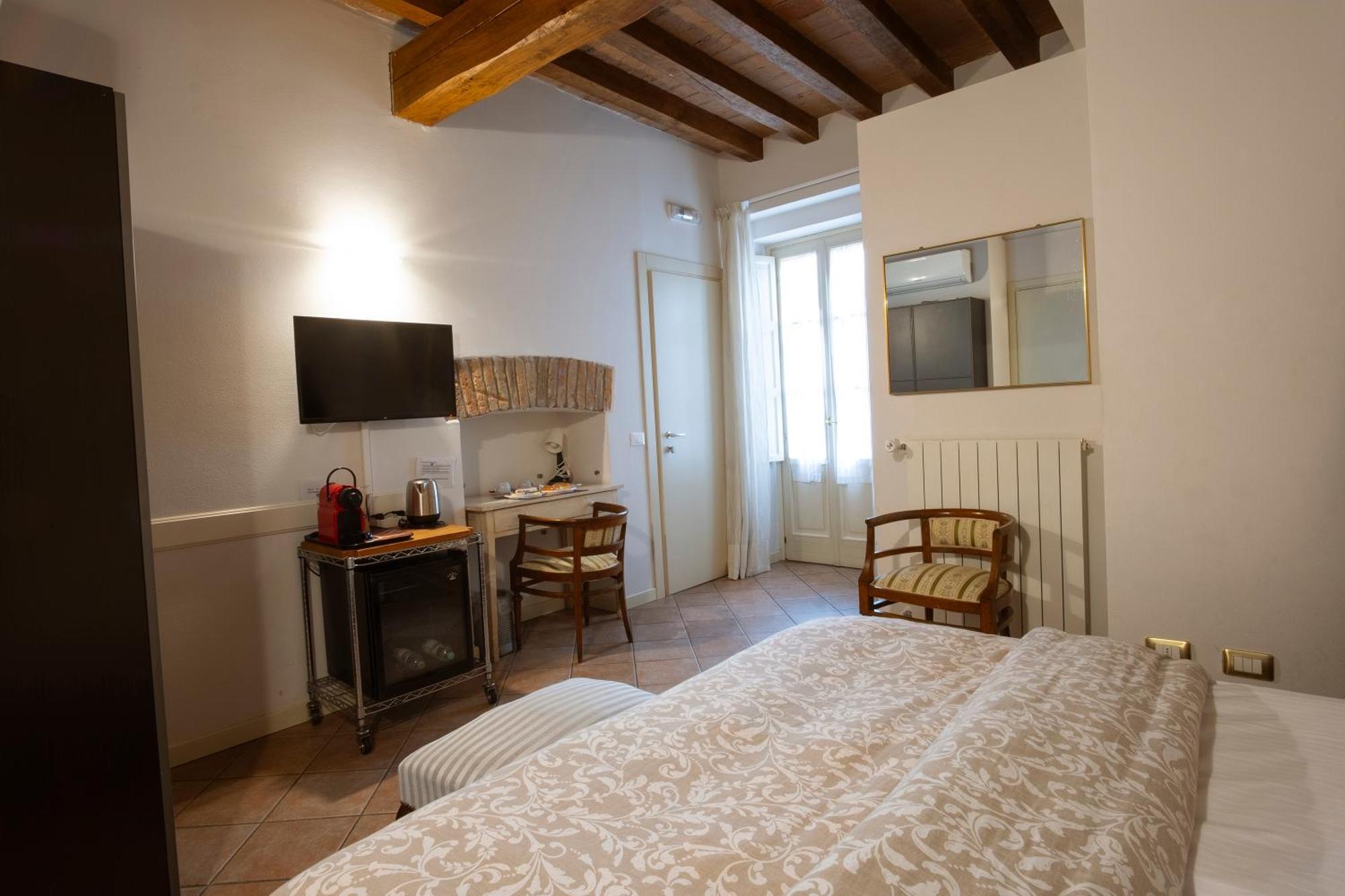 Hotel Il Cortiletto à Plaisance Extérieur photo