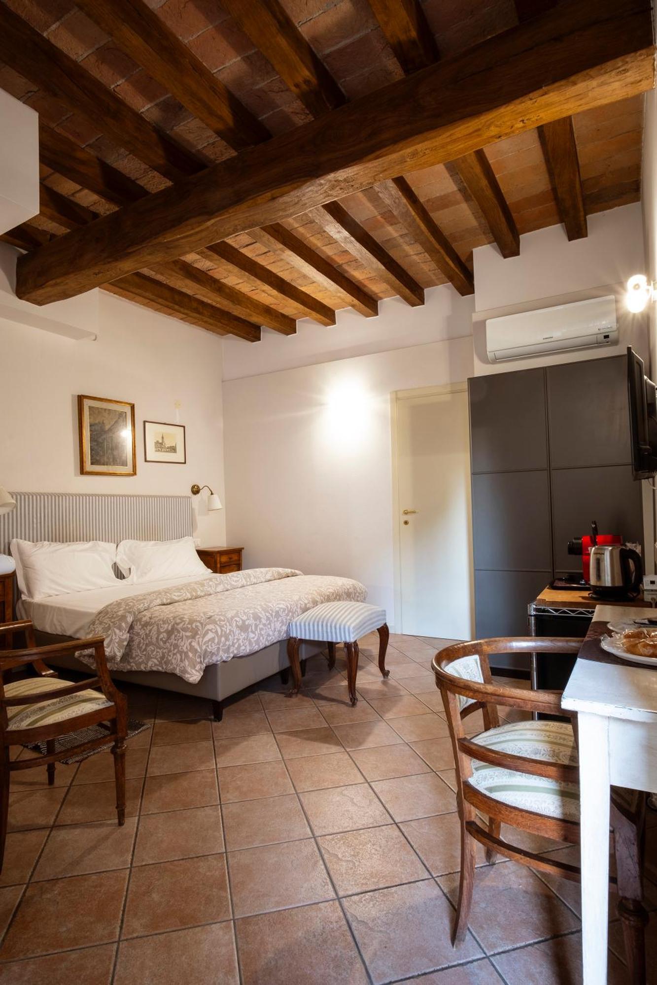 Hotel Il Cortiletto à Plaisance Extérieur photo